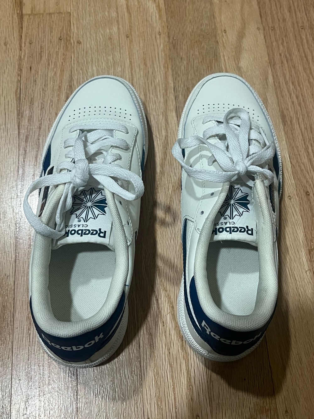 W7 Reebok Club C Revenge Vintage Shoe